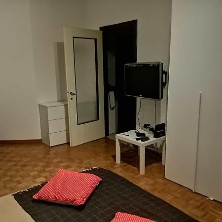 Appartement Galeazzi Private House Milano Extérieur photo
